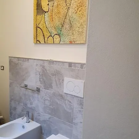 La Maison Du Mira Lägenhet